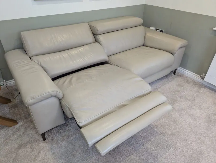 BARKER AND STONEHOUSE PAOLO 3 SEATER LEATHER RECLINER