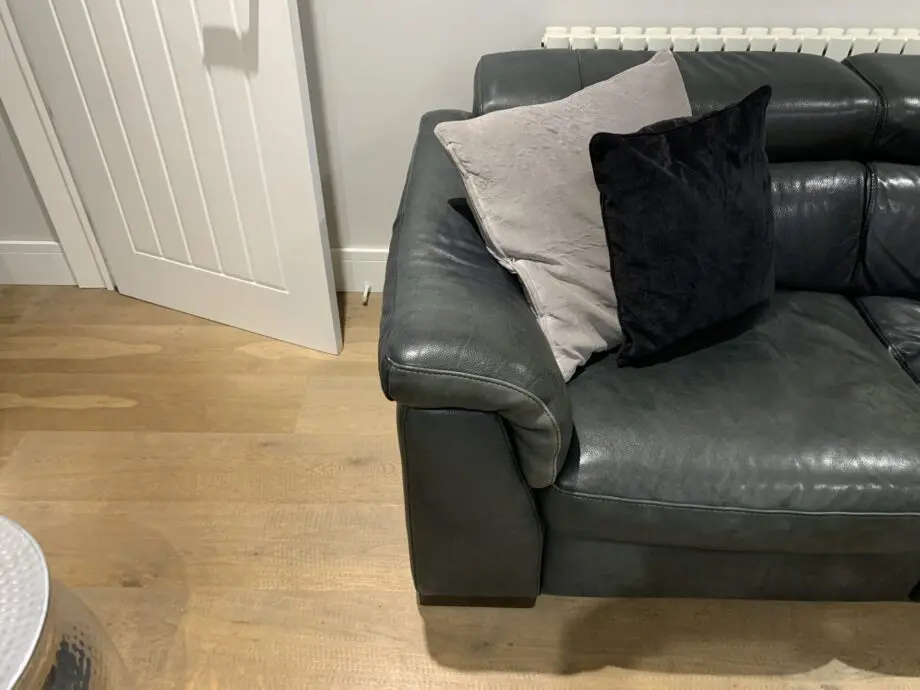 Danetti black leather large 3 seater sofa