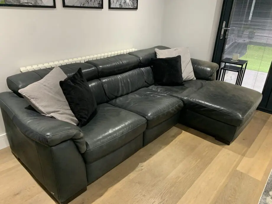 Danetti black leather large 3 seater sofa