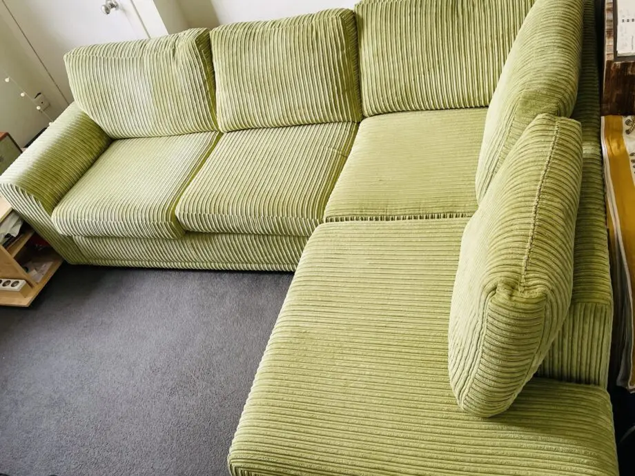 DFS Heydon Corner Sofa - £500 (Edinburgh) Description: Comfy DFS Heydon Left Hand Facing Arm Open End Corner Sofa in excellent condition