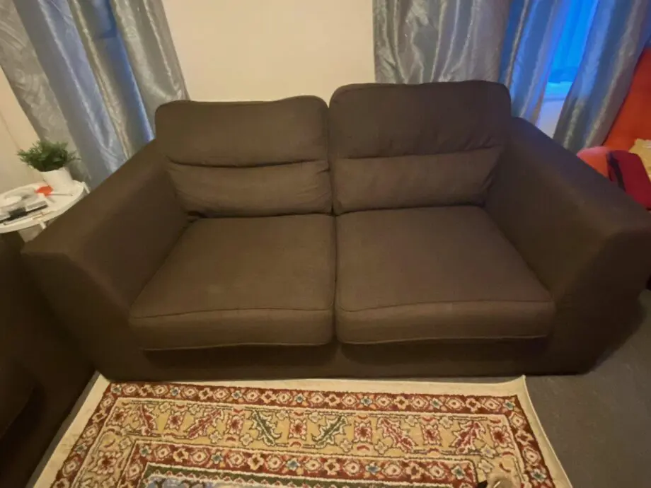 2 Chocolate brown 2 Seaters
