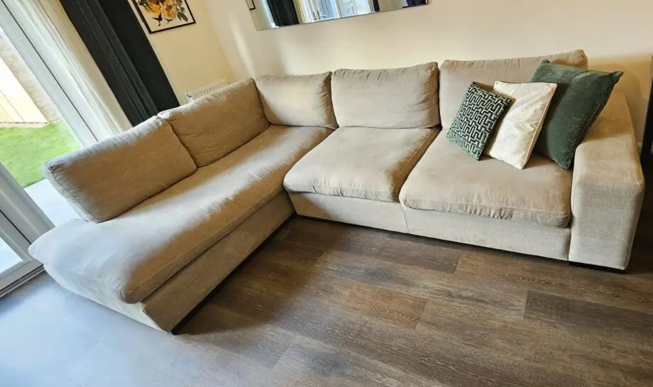 Moradillo IZU Right hand Corner sofa
