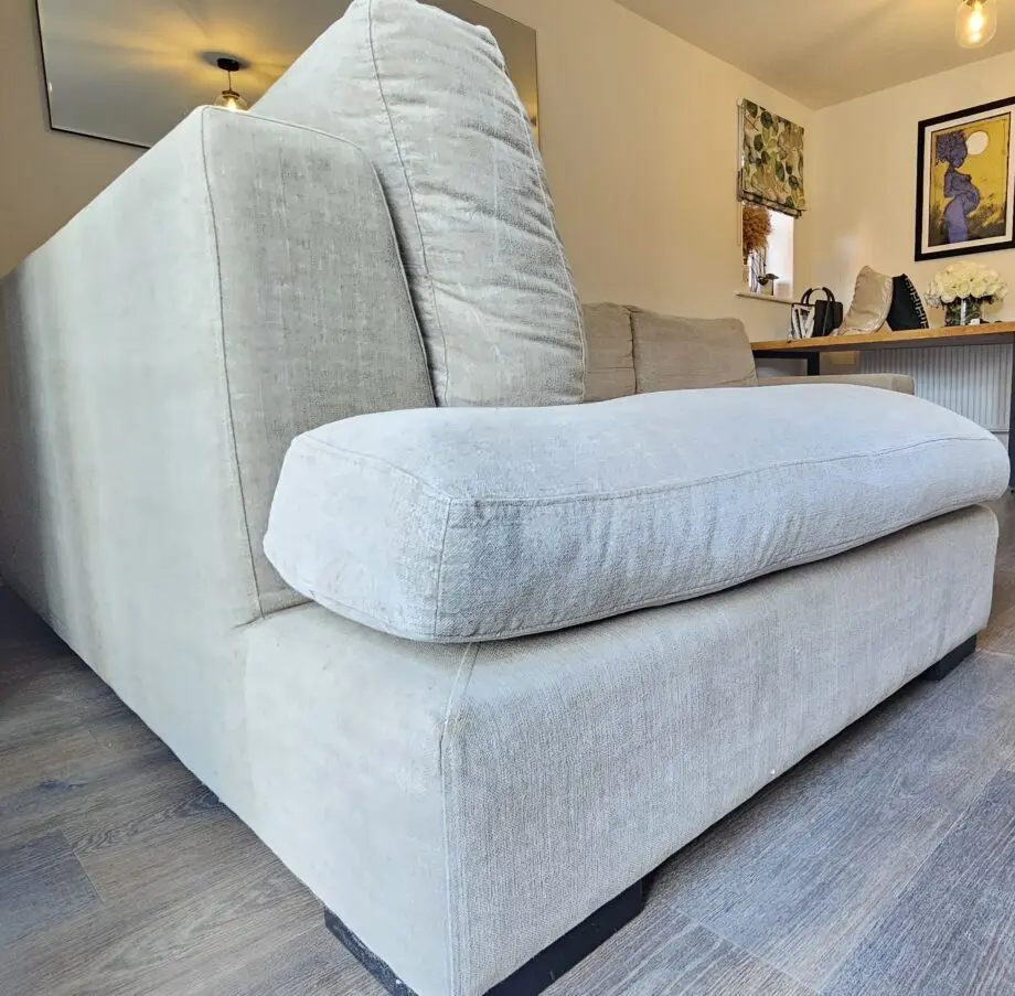 Moradillo IZU Right hand Corner sofa