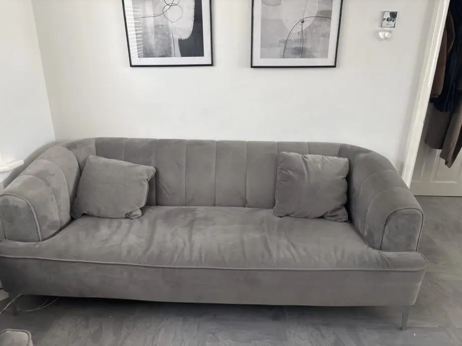 3 seater and 2 seater, velvet light grey. Brand name Danetti