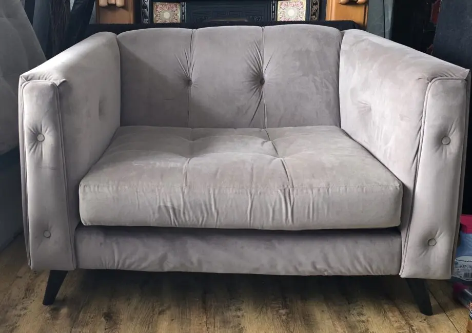 Sofology summerford love seat