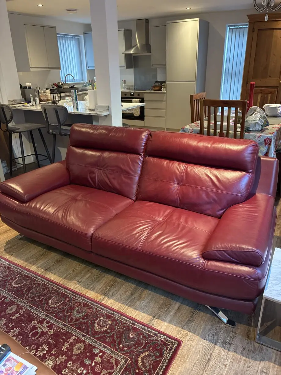 Red leather large 2/3 seater Harvey’s sofa