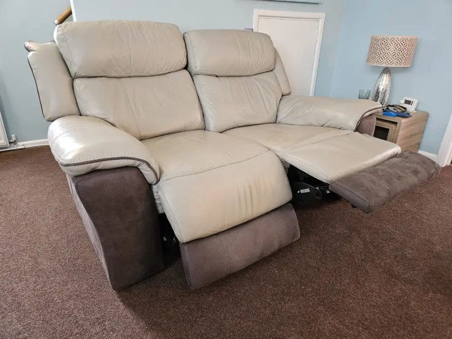 Settee + chair + pouffe
