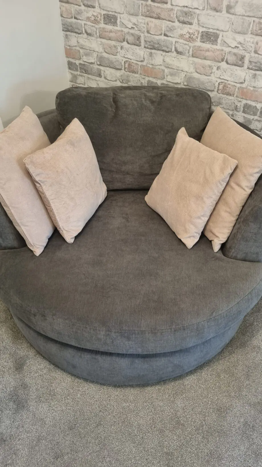 DFS Freya large Swivel Chair Charcoal