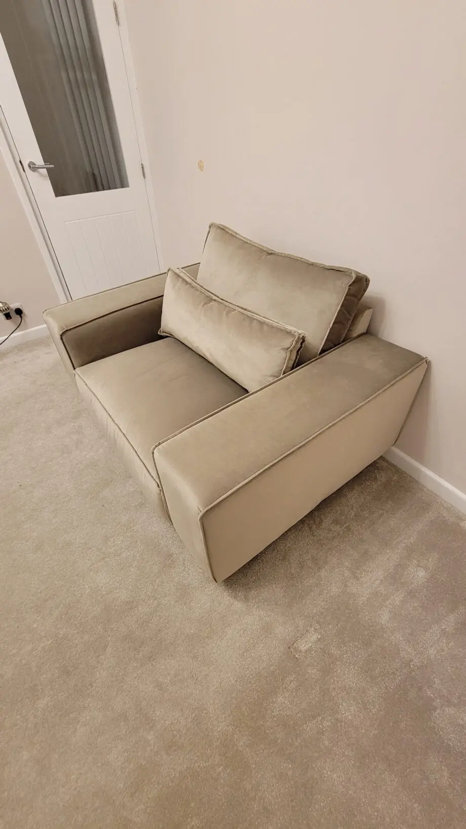 Sloane Range Large Beige Cuddle chair