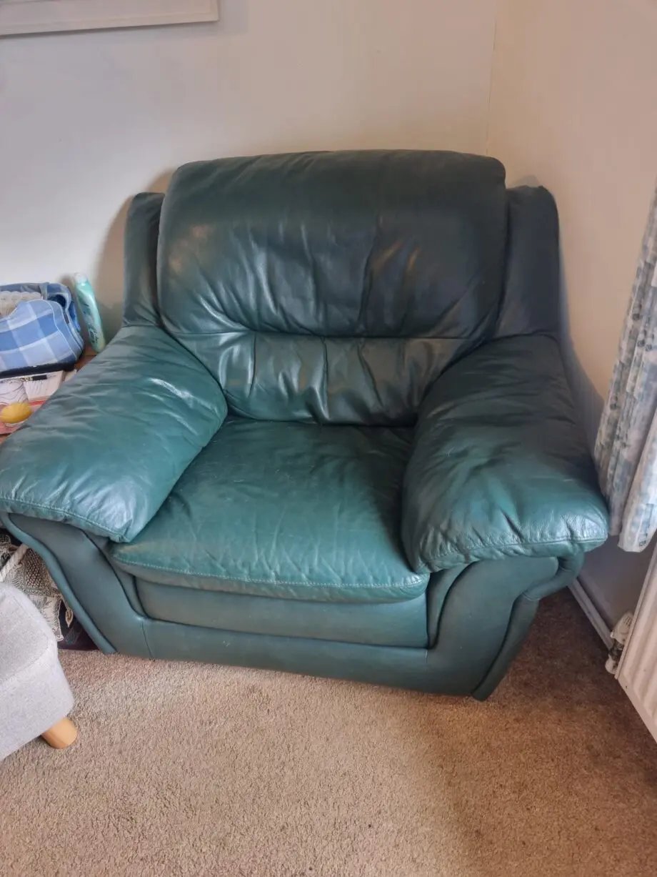 Dark green leather 3 piece suite from Gardener Haskins