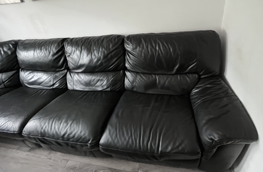 DFS BLACK CORNER SOFA