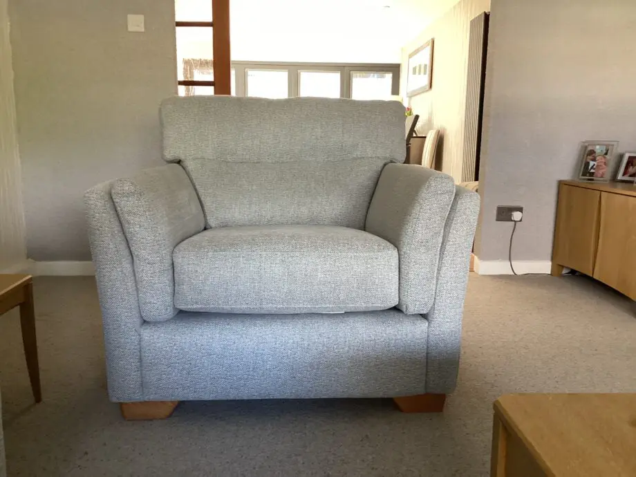Ash wood Designs Ltd. Royal range. Sousel Quartz cover. Chair.