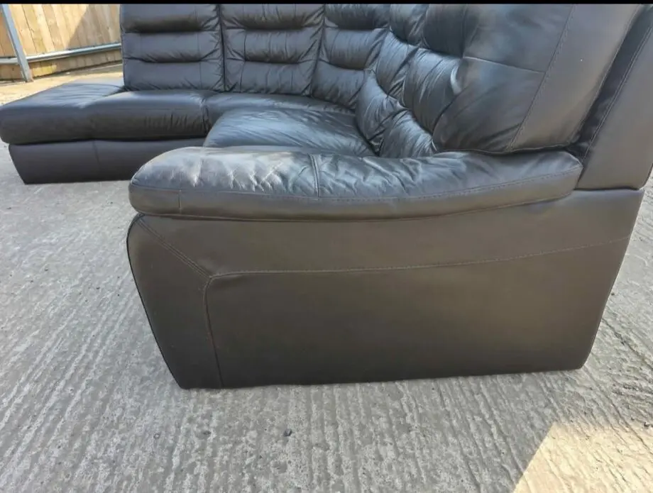 Ex display DFS sofa